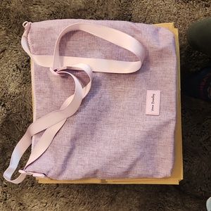 Vera Bradley ReActive Hipster in Pale Orchid Heather